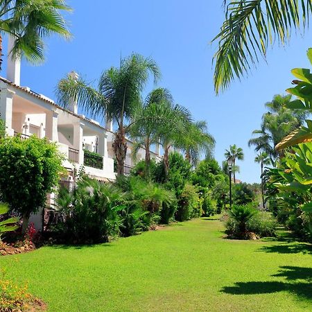 Unique Townhouse In Front Of Puerto Banus Leilighet Marbella Eksteriør bilde