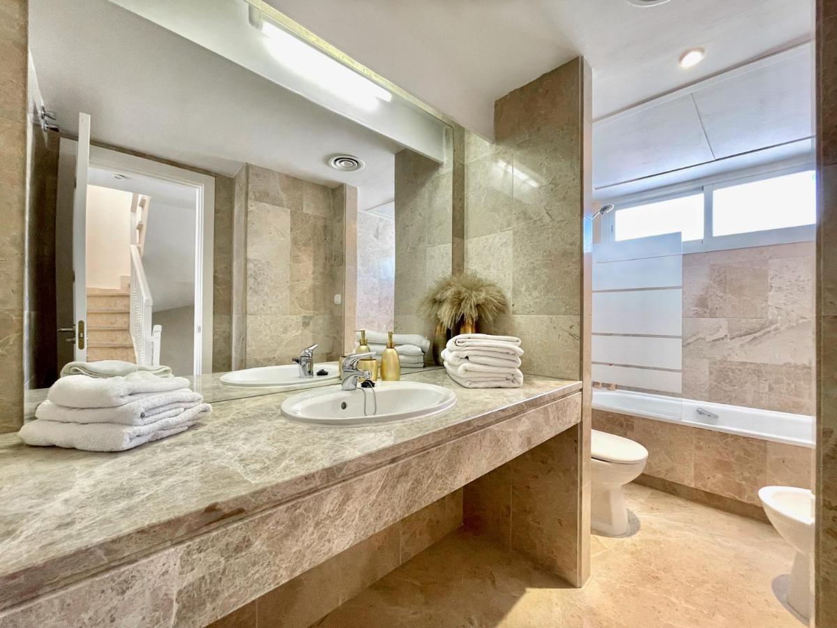 Unique Townhouse In Front Of Puerto Banus Leilighet Marbella Eksteriør bilde
