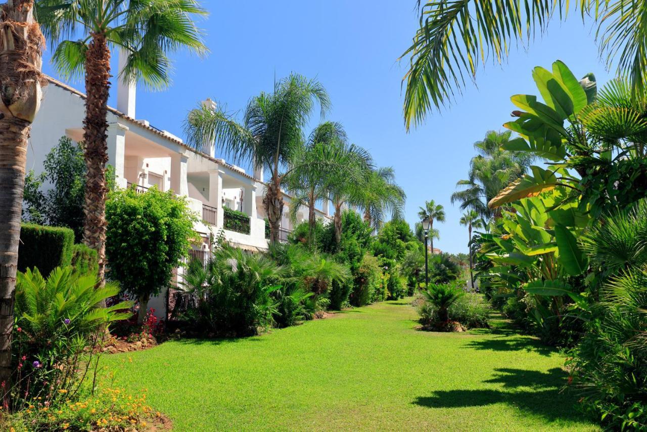 Unique Townhouse In Front Of Puerto Banus Leilighet Marbella Eksteriør bilde